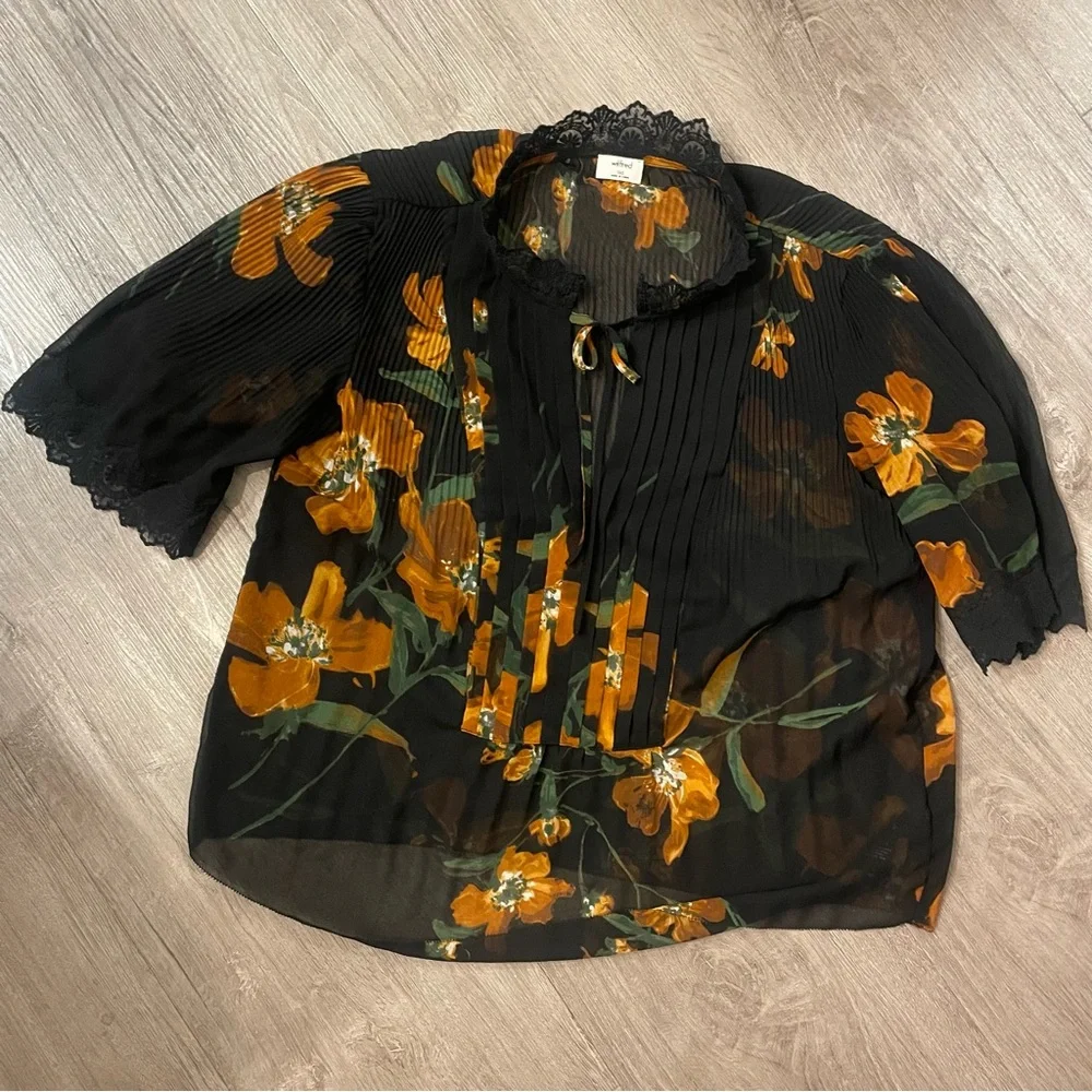 Aritzia Wilfred Floral Black and Orange Deep V-neck Mandarin Lace Collar - Picture 2 of 7